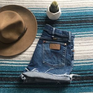 VTG Wrangler Cutoff Jean Shorts